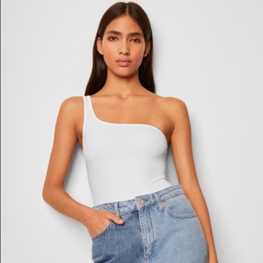 White one shoulder bodysuit